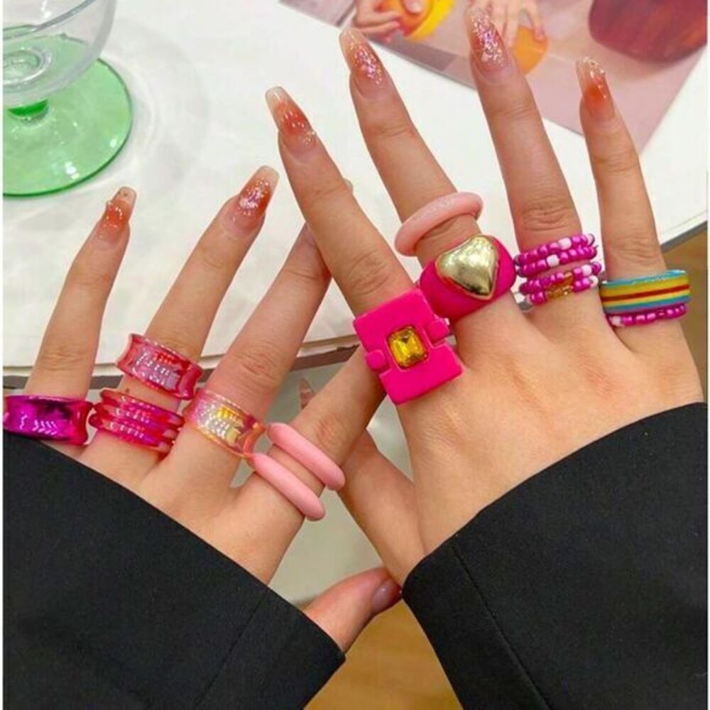 Barbiecore Pastel Goth Kawaii Lolita Pink 15 Piece Heart Beaded Decor Rings